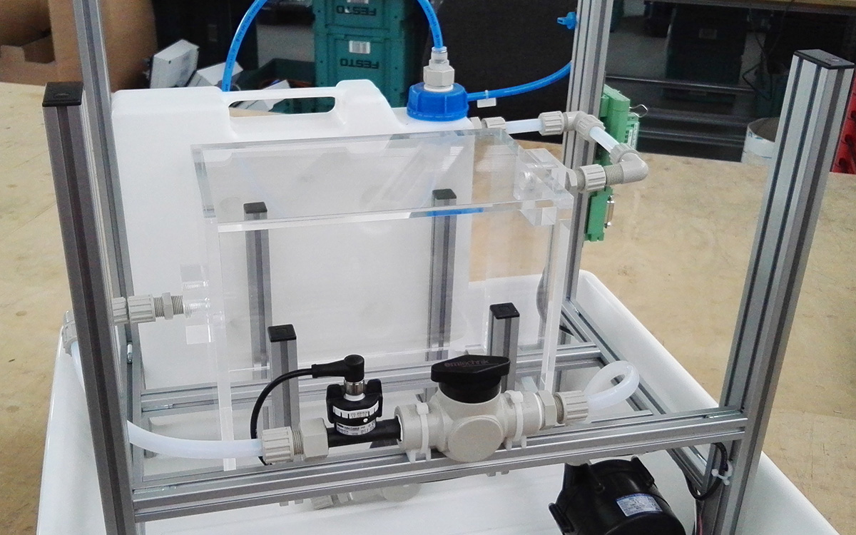 Fraunhofer ICT - Zellstack Demonstrator - Vorderansicht